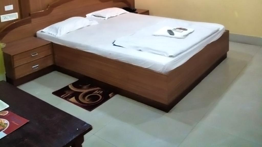 Hotel Paul Heights Jharsuguda ภายนอก รูปภาพ